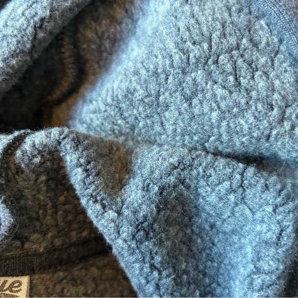 Blue 84 Hilton Head Island Beach Vibes Cropped Hoodie. Size Medium. - Picture 10 of 12